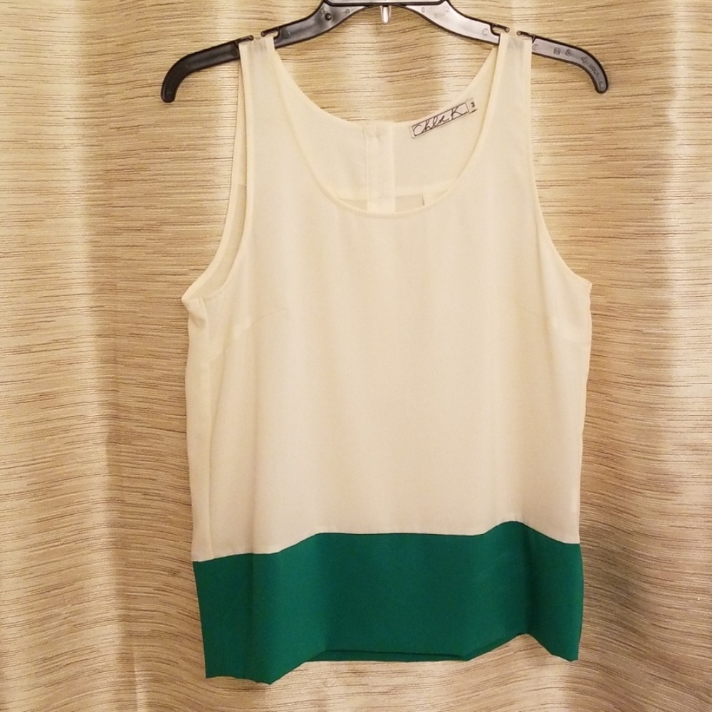 Chloe K sleeveless work top